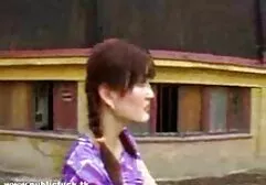 भूरे बालों वाली महिला ने गोरा को सेक्सी फुल सेक्सी सेक्सी सेक्स के लिए राजी किया