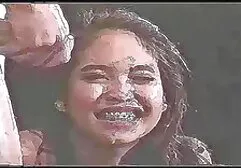 युवा लड़के को एक लड़की के साथ बिस्तर के माध्यम से नौकरी हिंदी सेक्सी फुल मिली