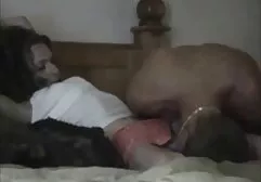 एक जवान लड़की की एक साथ फुल इंग्लिश मूवी सेक्सी चुदाई होती है