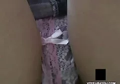 काले बालों वाली लड़की अपने प्रेमी को फुल सेक्सी वीडियो फिल्म अपना शरीर देती है